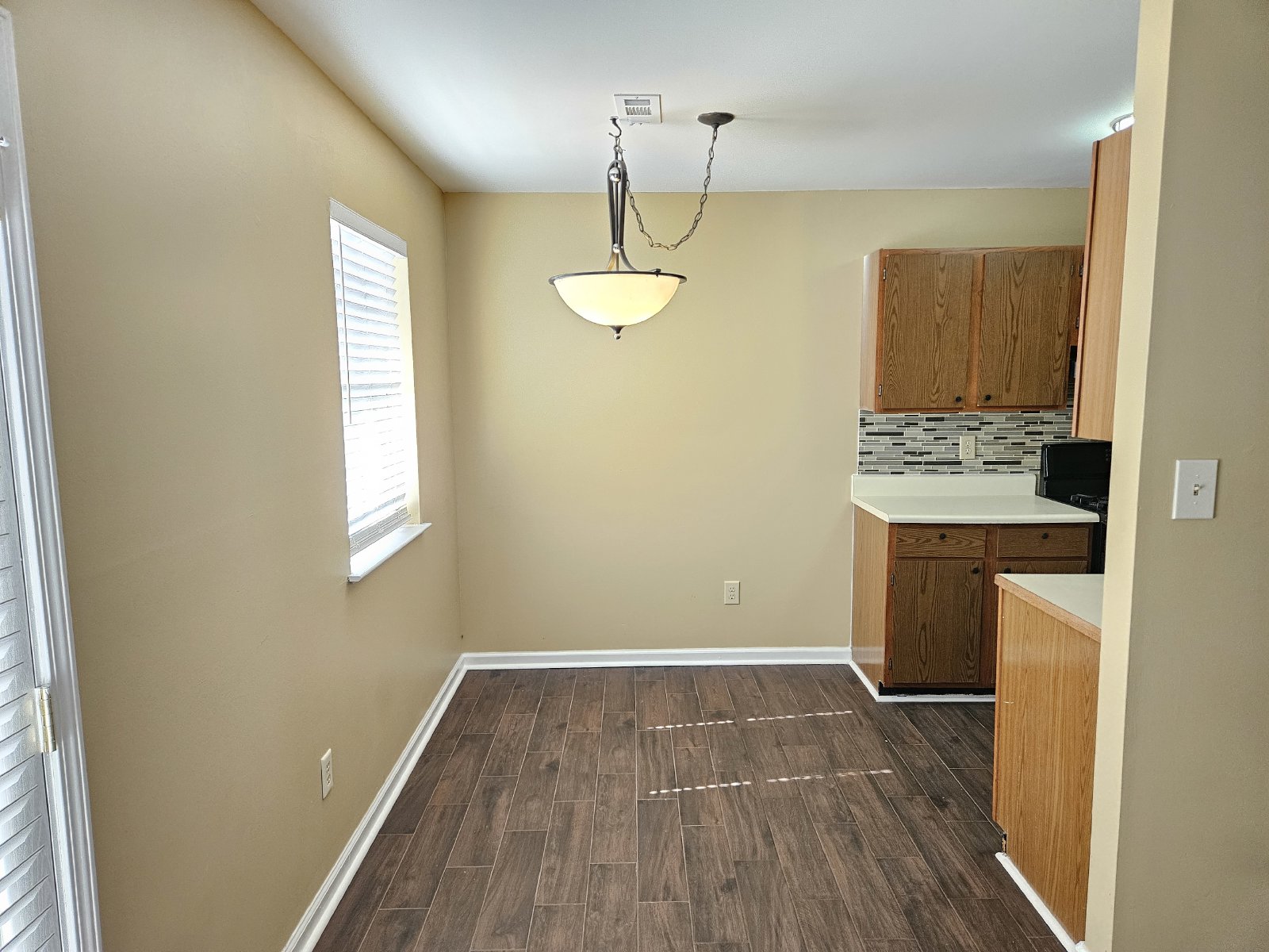 Renovated 2 bed 2.5 condo located in Marietta property image